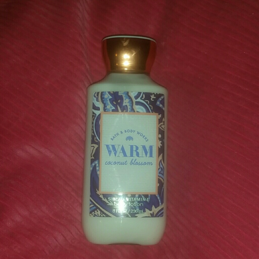 Warm coconut blossom